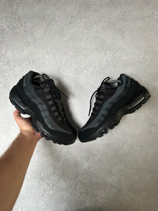 Nike Air Max 95 - Black Anthracite - UK8