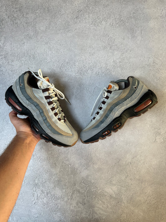 Nike Air Max 95 - 110 - UK6.5