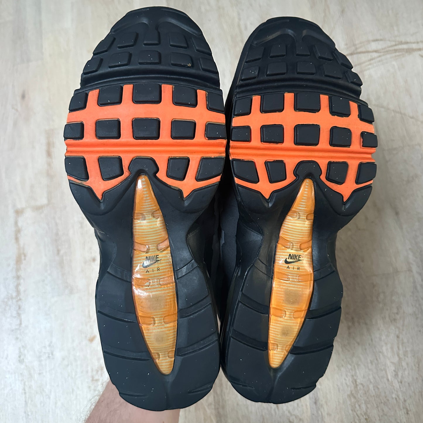 Nike Air Max 95 - Mandarin - UK9.5