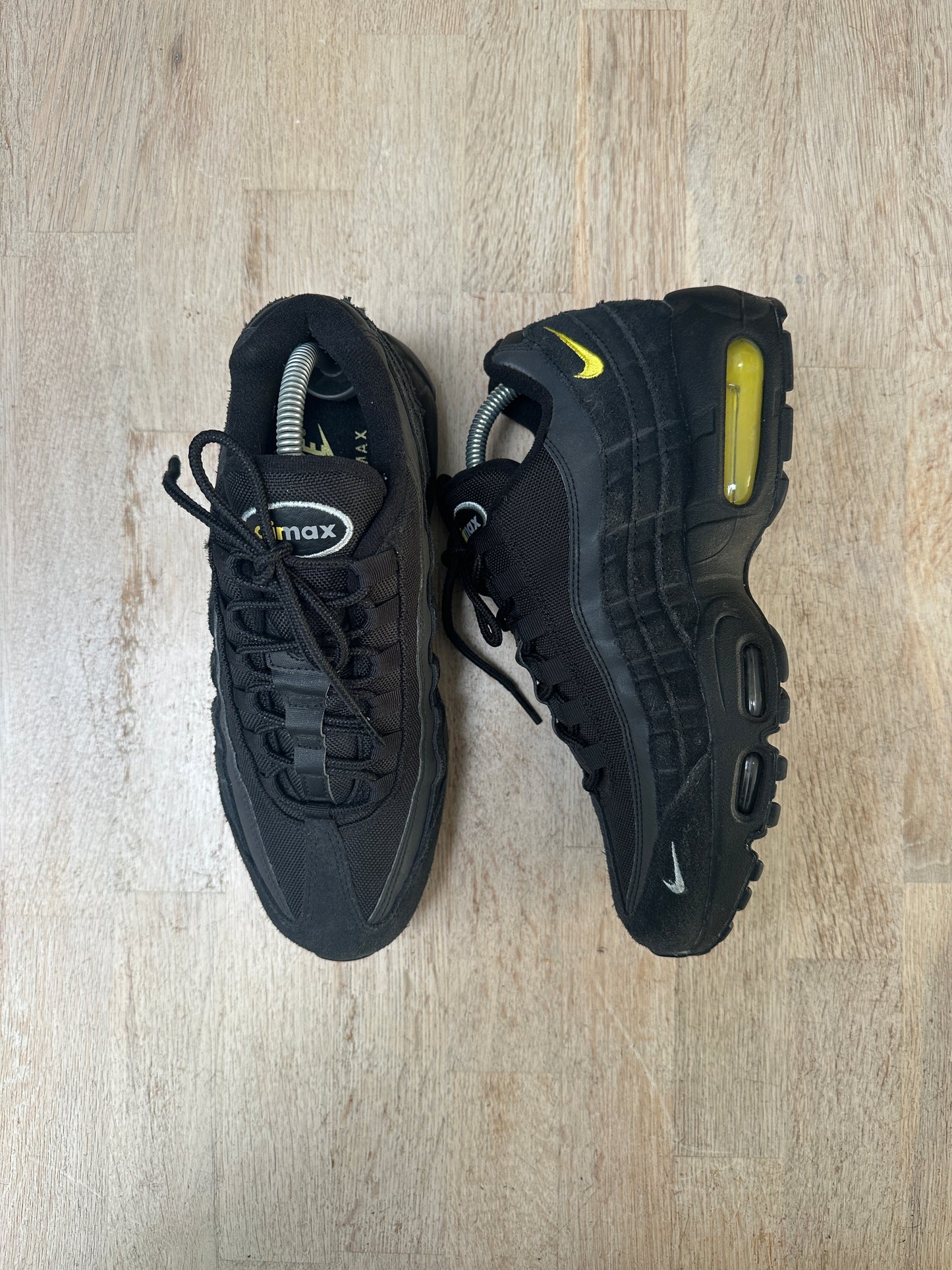 Nike Air Max 95 - Black/Yellow Strike - UK7