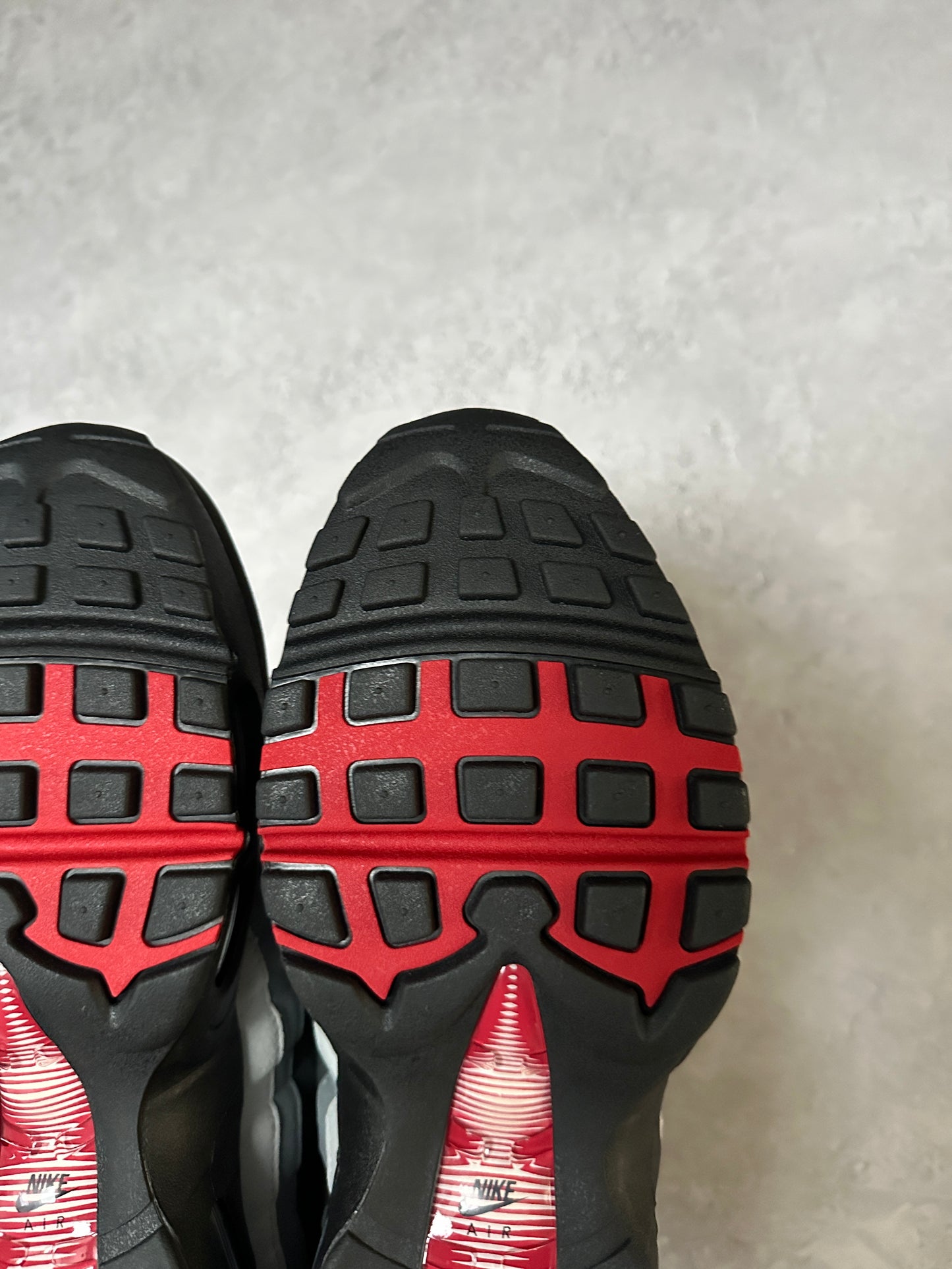 Nike Air Max 95 - Liverpool FC - UK9