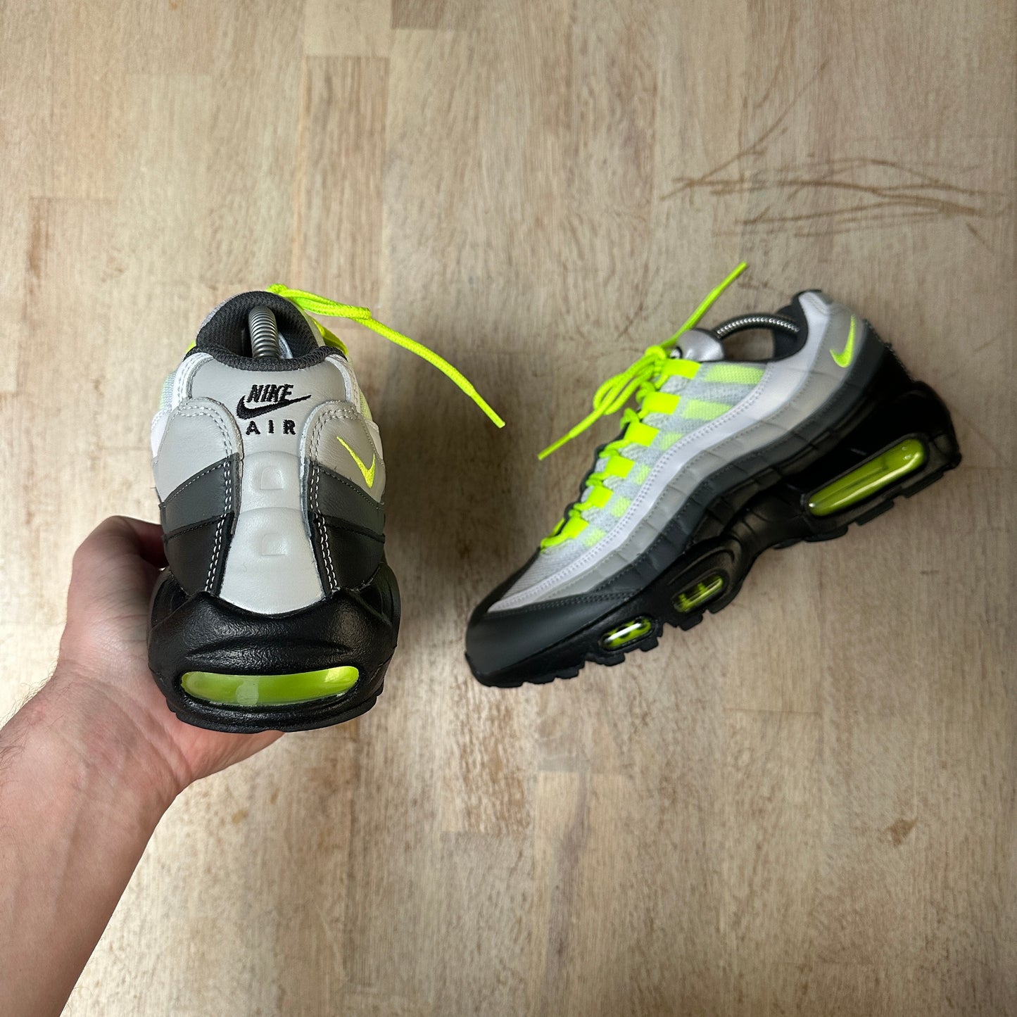 Nike Air Max 95 - Neon ID - UK8