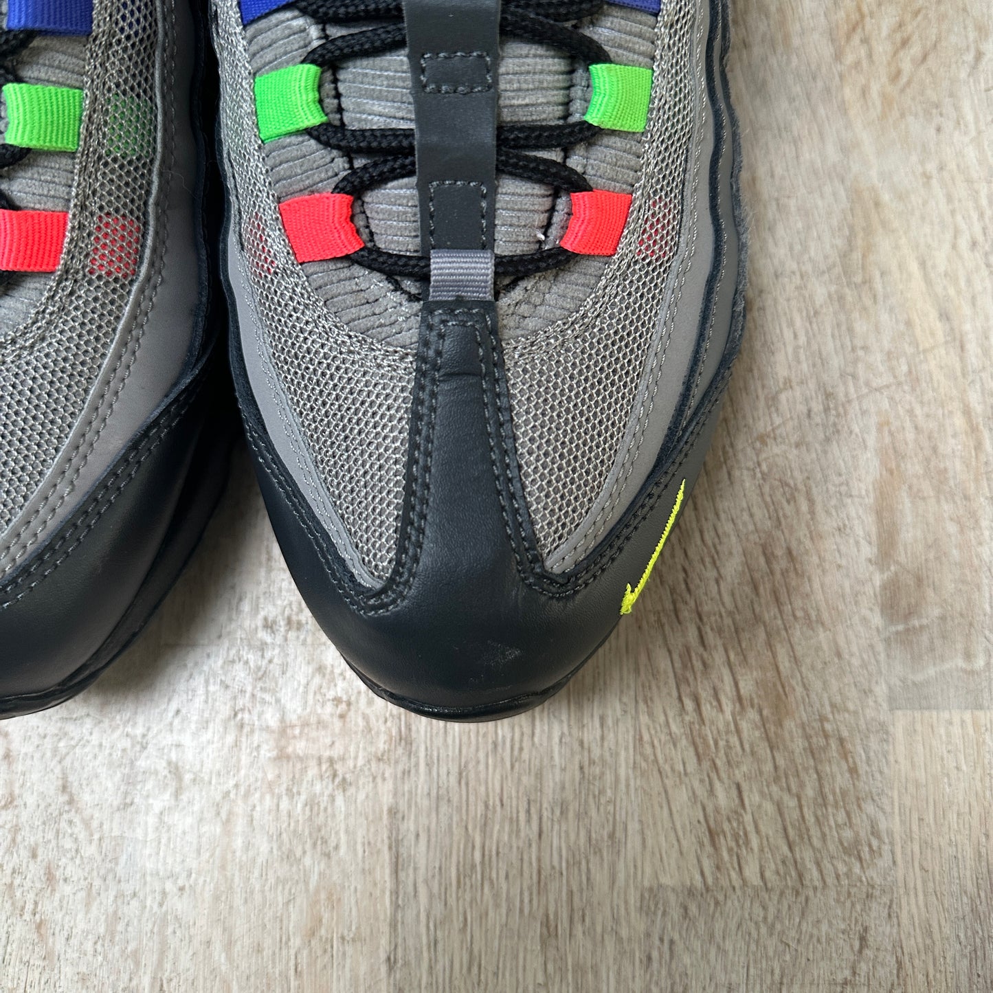 Nike Air Max 95 - Evolution of Icons - UK8