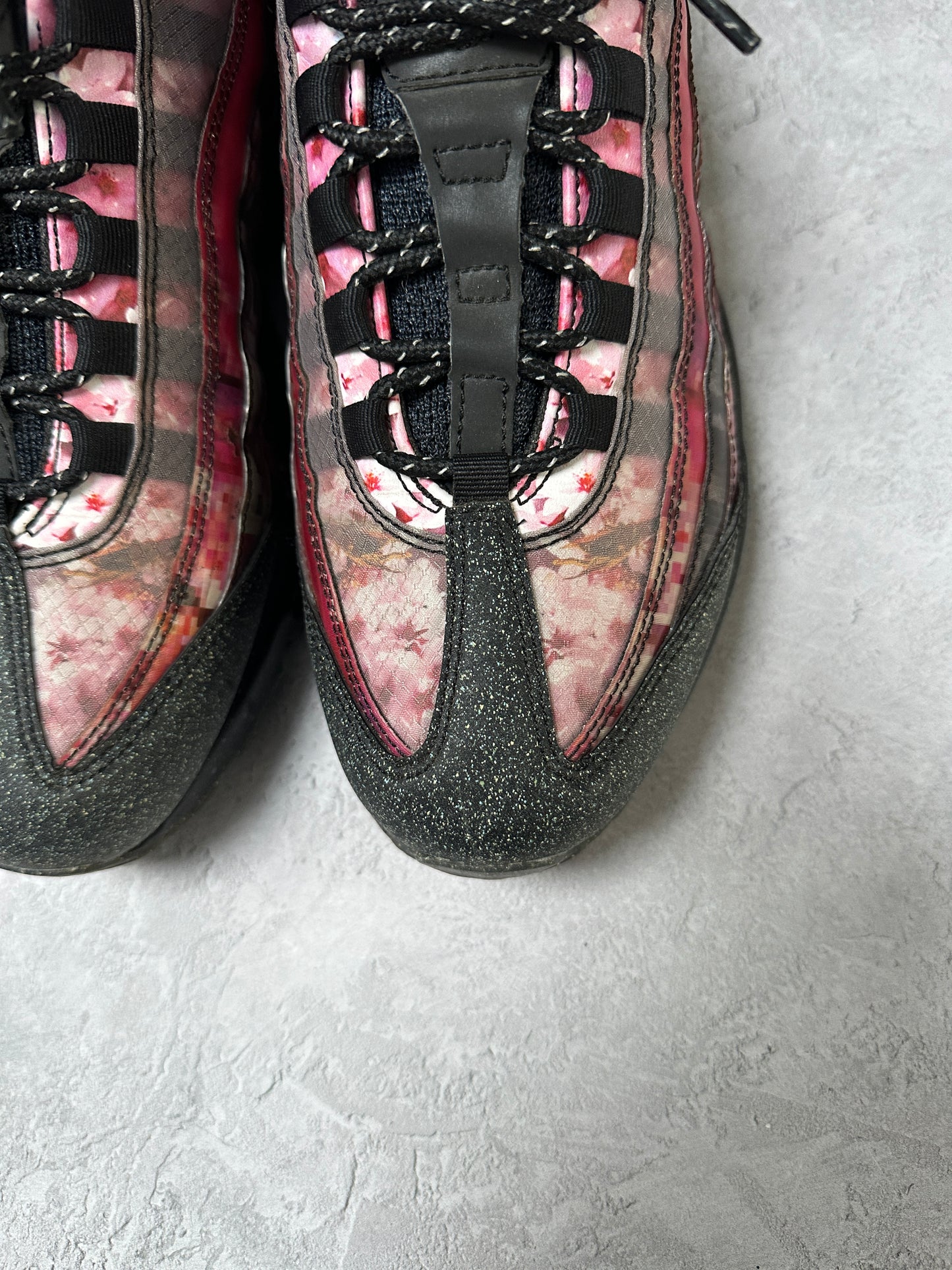 Nike Air Max 95 - Cherry Blossom - UK7.5