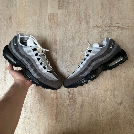 Nike Air Max 95 - Grey Jewel - UK11