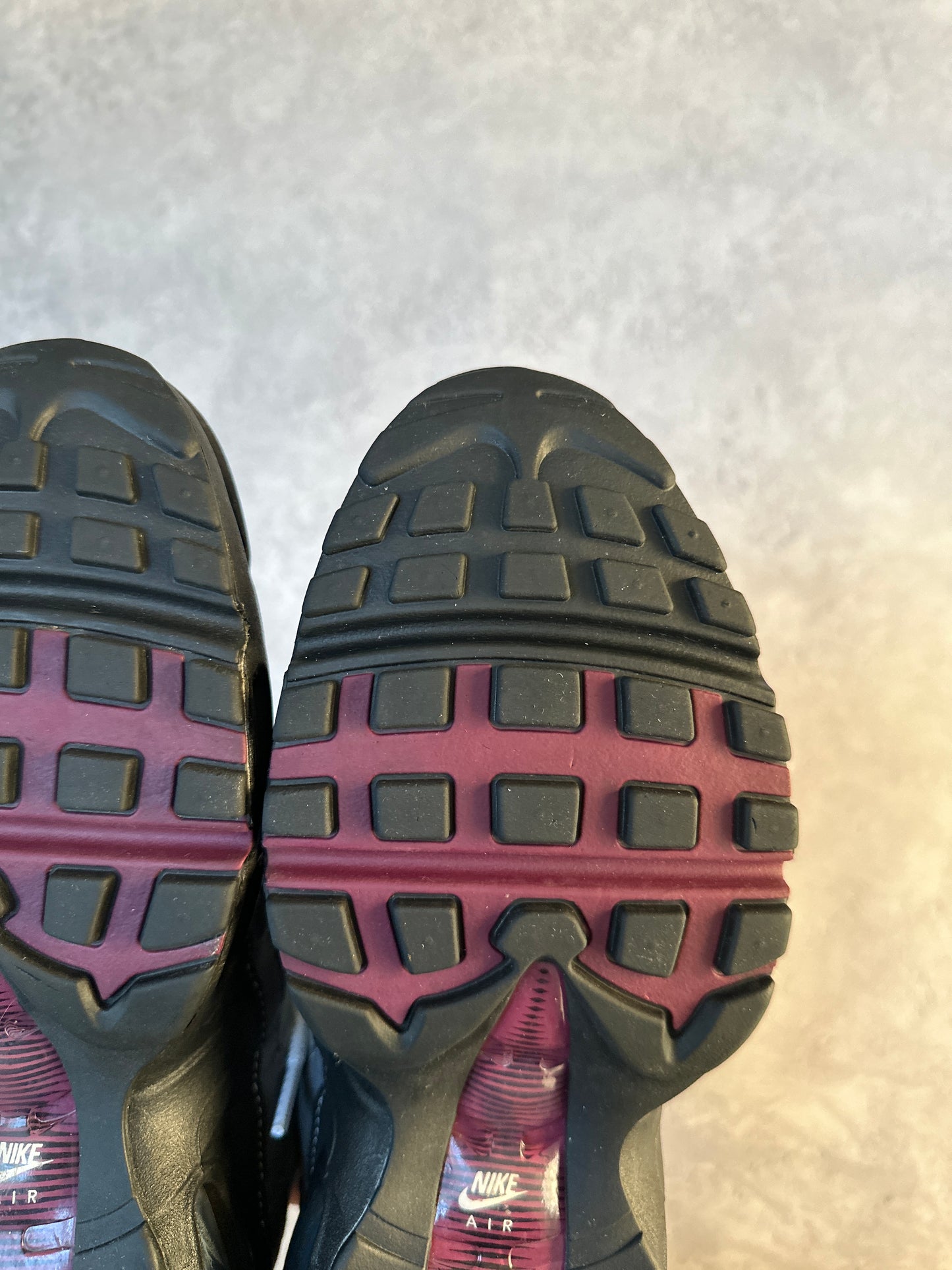 Nike Air Max 95 - Dark Beetroot - UK7.5