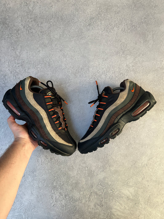 Nike Air Max 95 - Dark Army - UK9