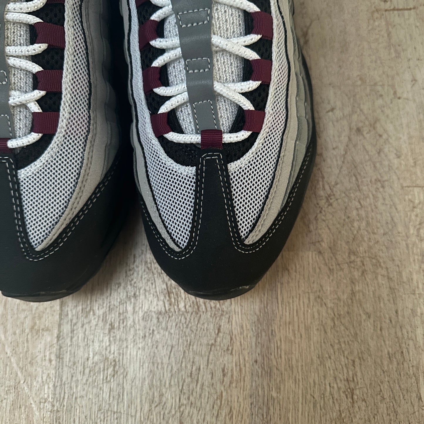 Nike Air Max 95 - Dark Beetroot - UK9.5