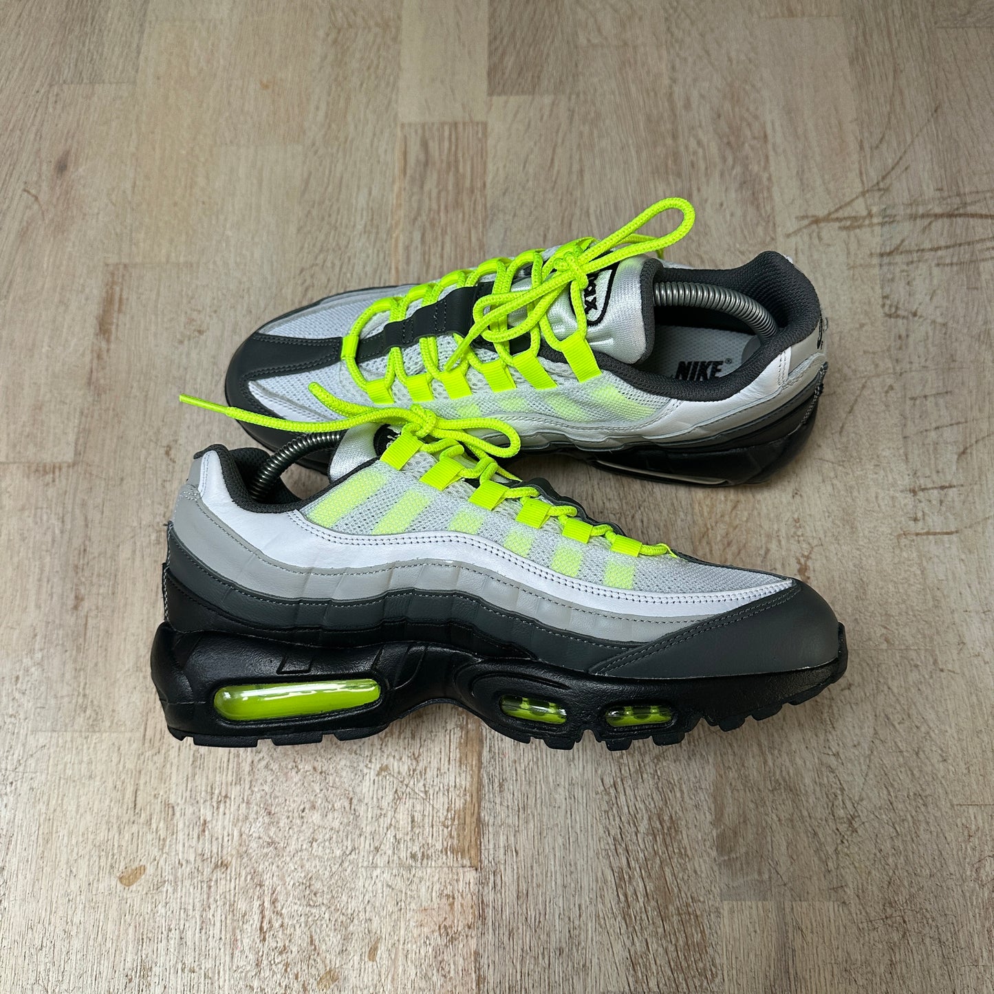 Nike Air Max 95 - Neon ID - UK8