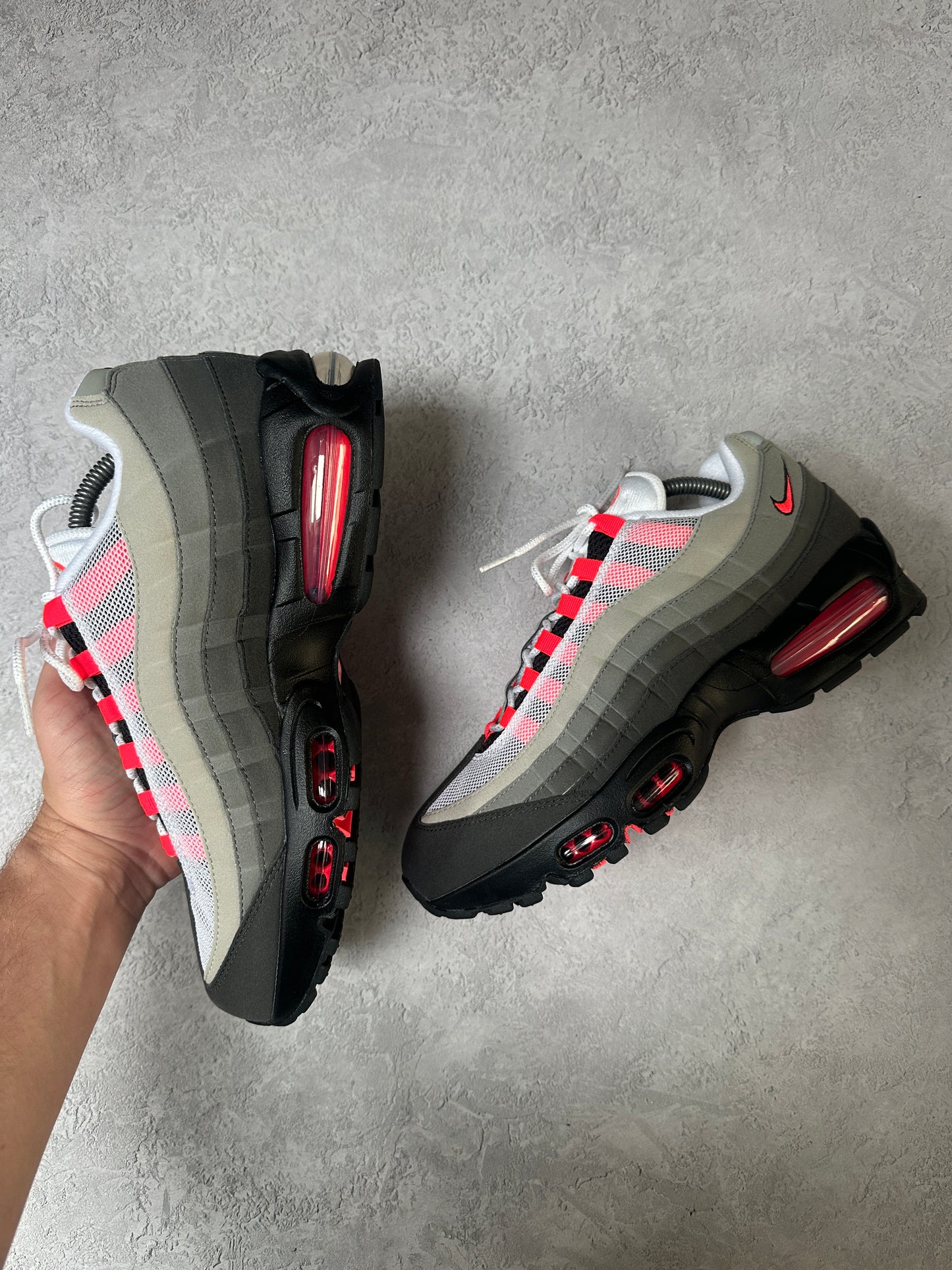 Nike Air Max 95 - Solar Red 2025 - UK8.5