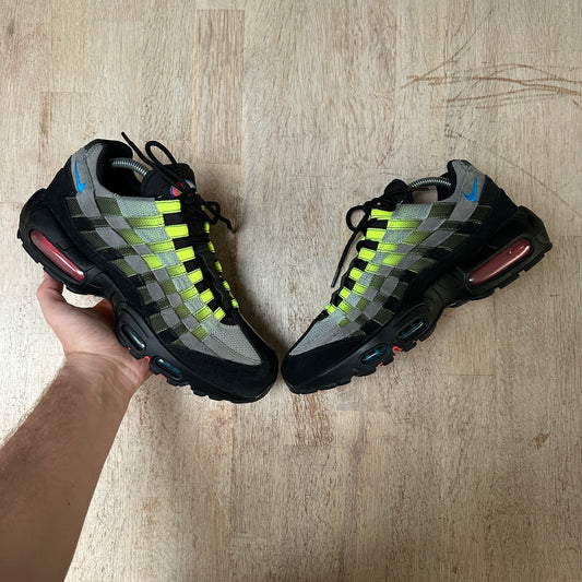 Nike Air Max 95 - Woven - UK7.5