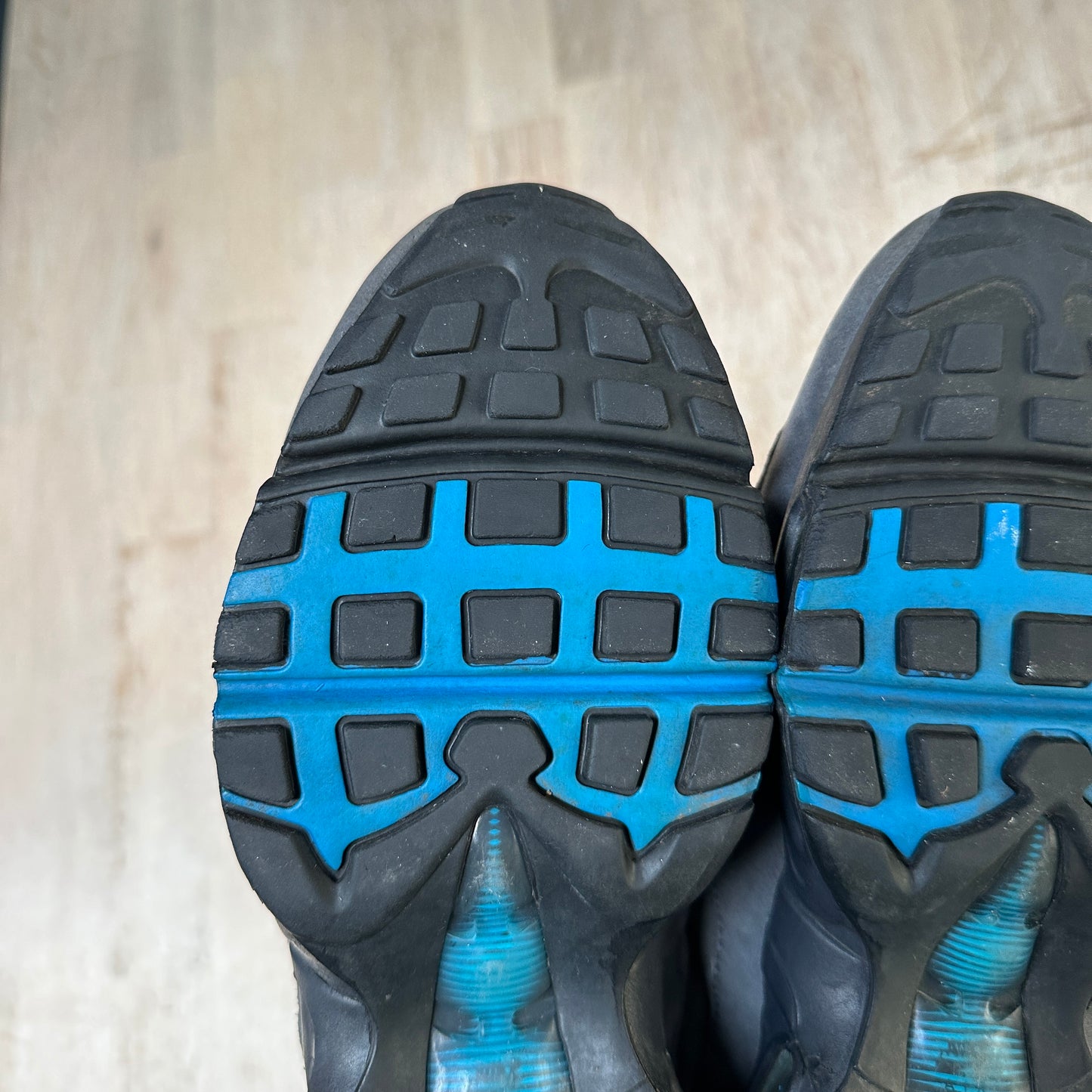 Nike Air Max 95 - Apple Blue - UK6