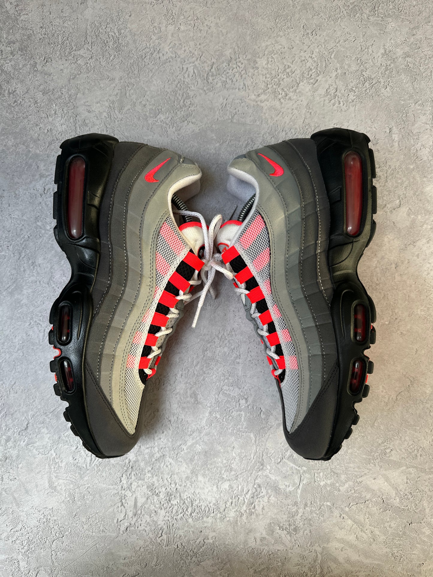 Nike Air Max 95 - Solar Red 2018 - UK9.5
