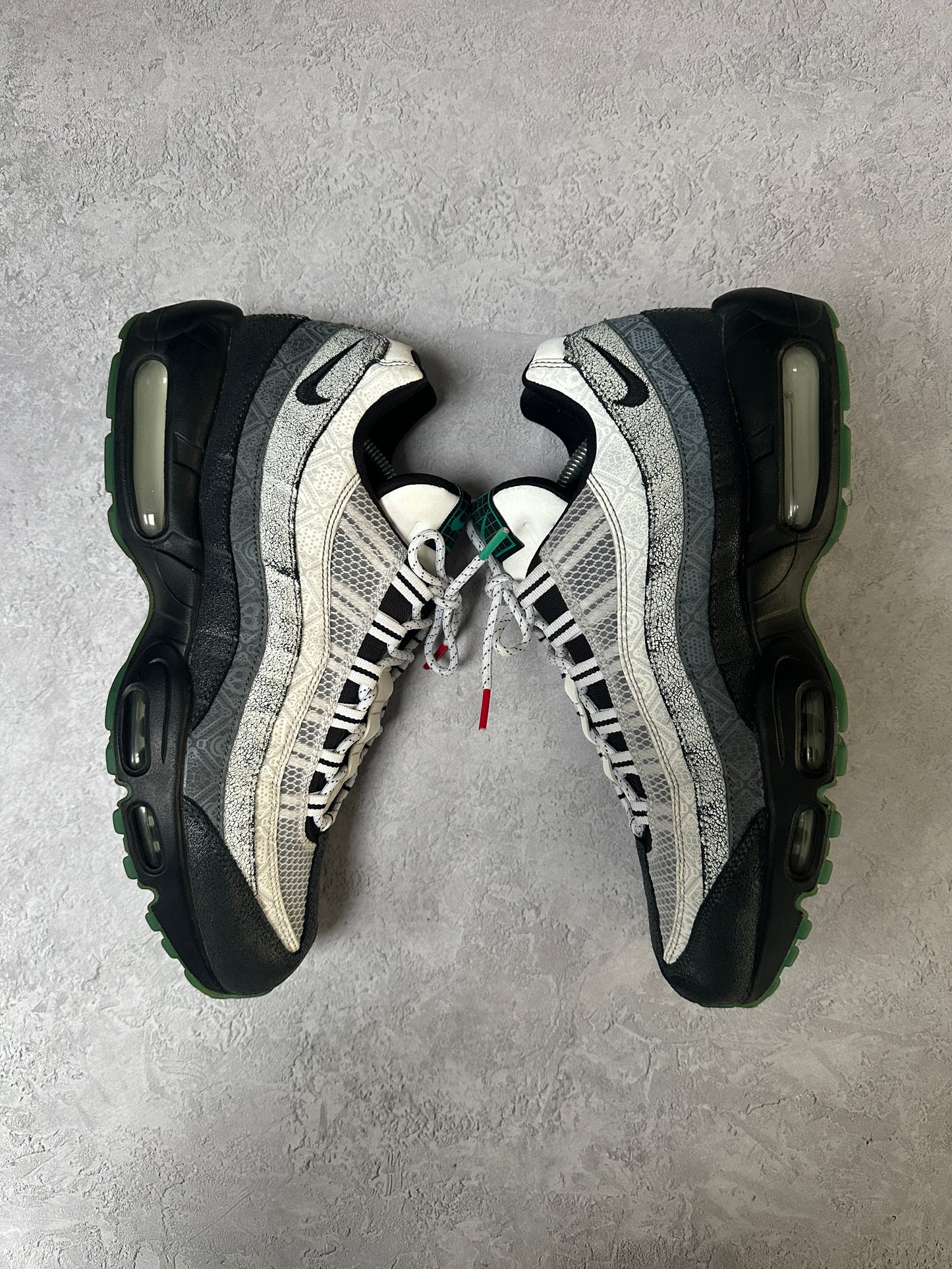 Nike Air Max 95 - Day of the Dead - UK11